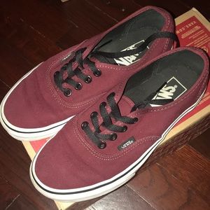 Women’s Vans size: 6